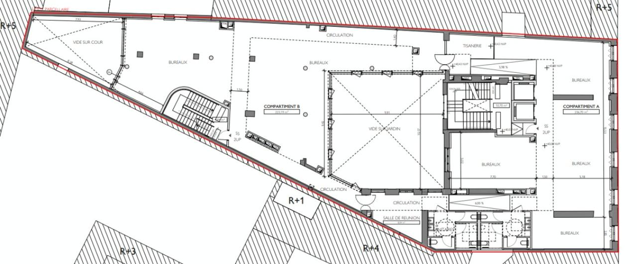Bureau Paris 2602m² Location bureau Paris OLBUR2205002 18